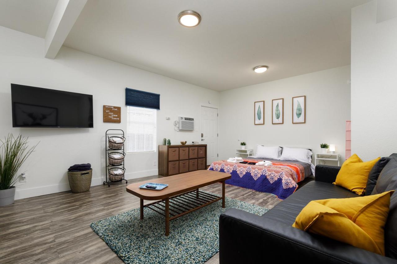 735 W 10Th St Dallas Zewnętrze zdjęcie