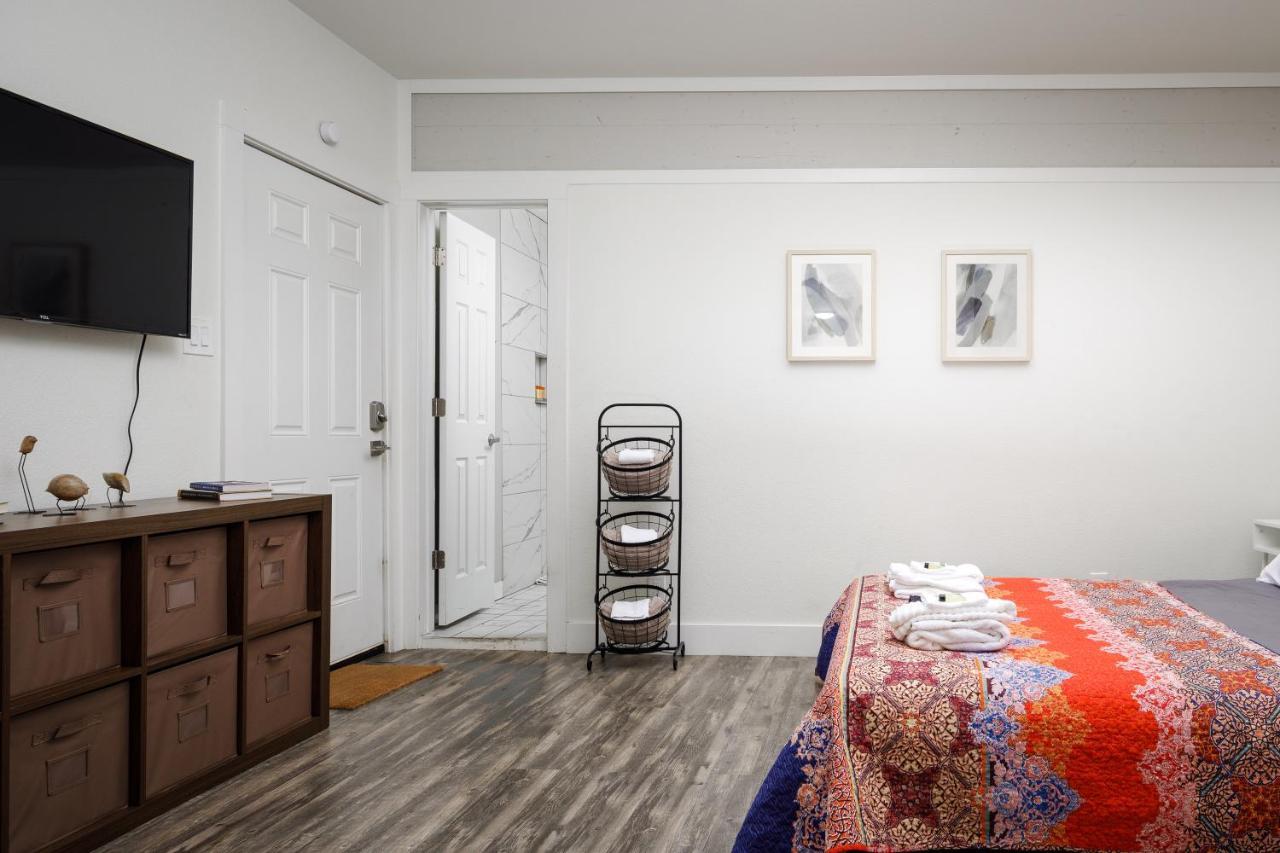 735 W 10Th St Dallas Zewnętrze zdjęcie