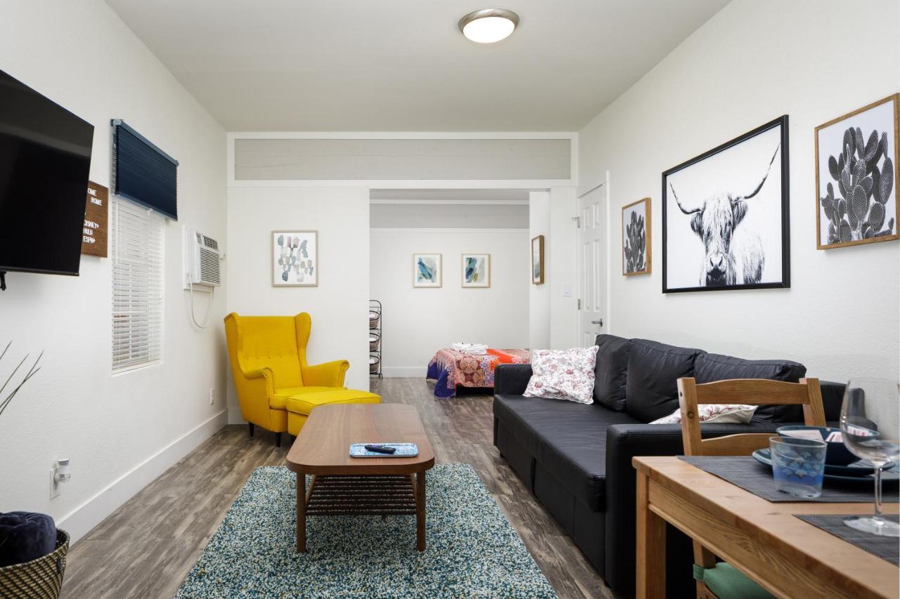 735 W 10Th St Dallas Zewnętrze zdjęcie