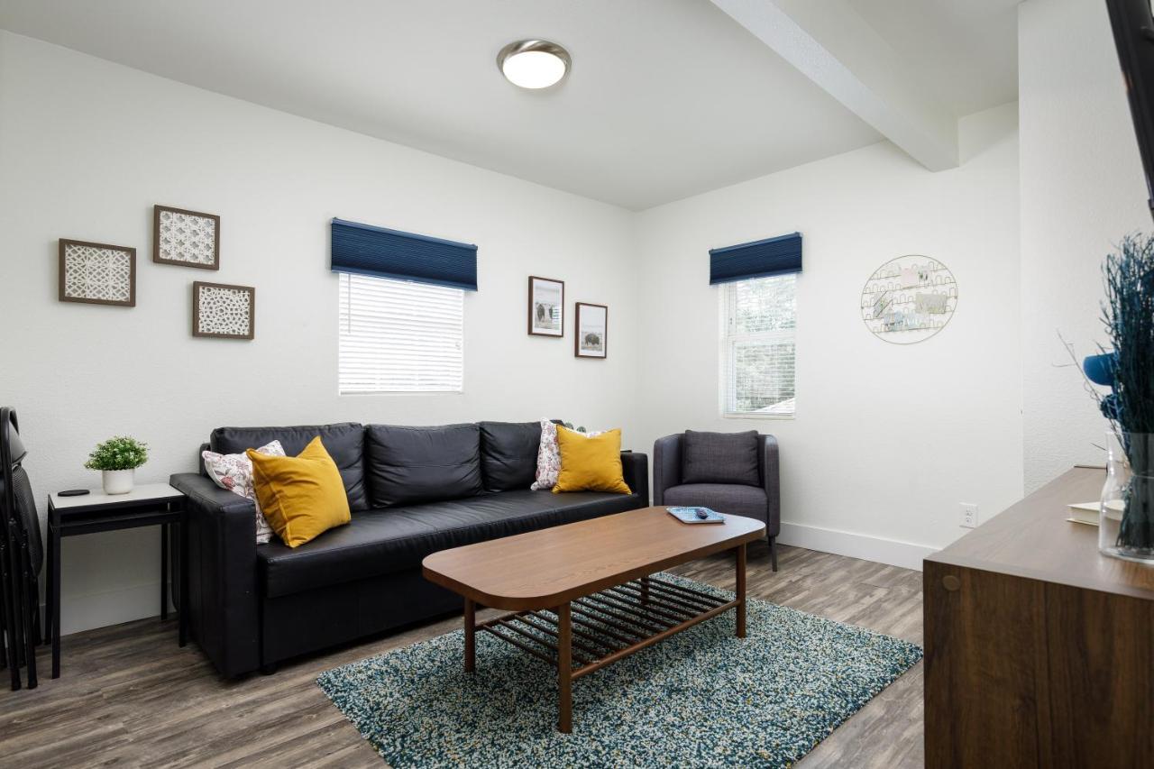 735 W 10Th St Dallas Zewnętrze zdjęcie