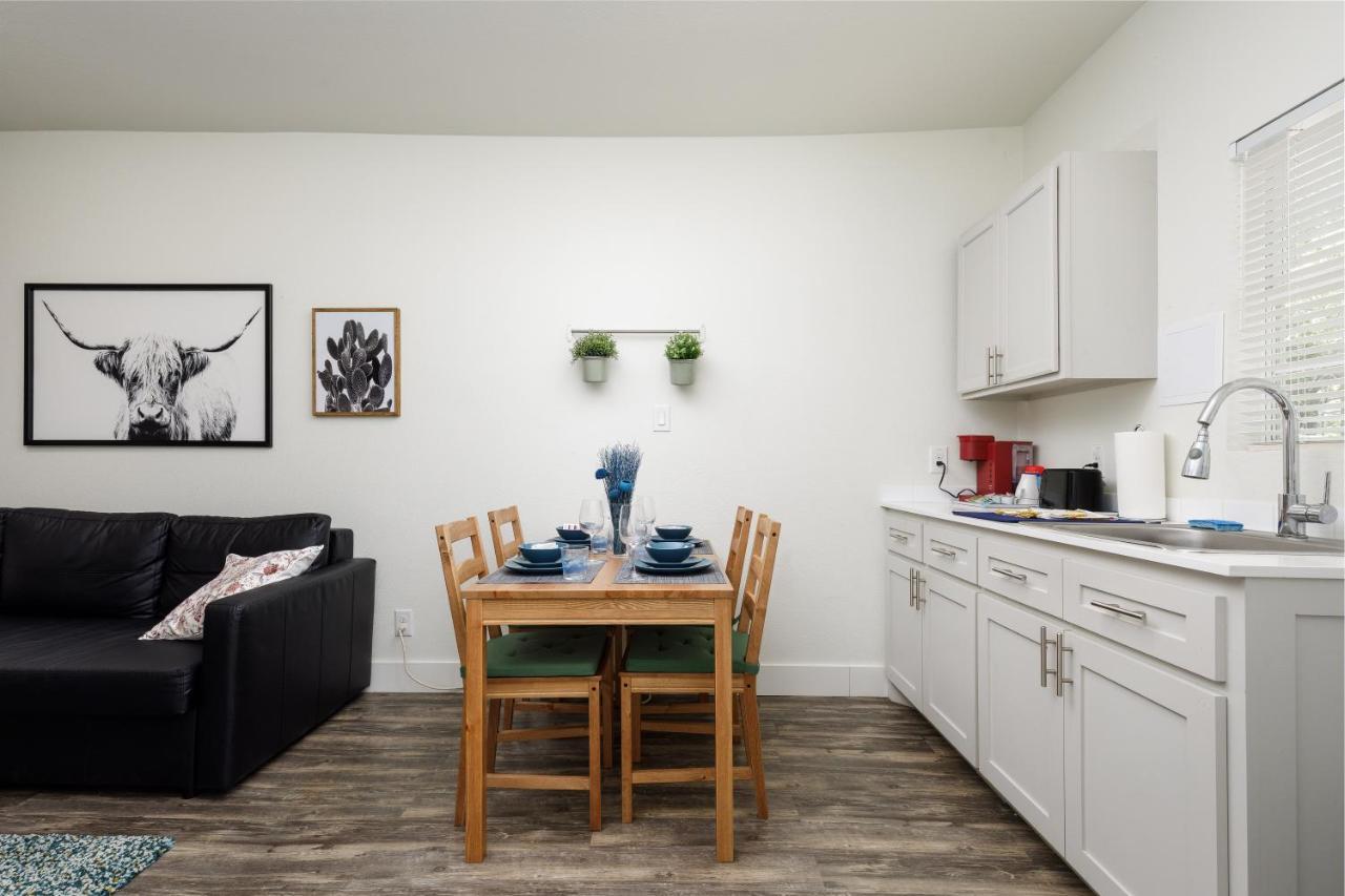 735 W 10Th St Dallas Zewnętrze zdjęcie